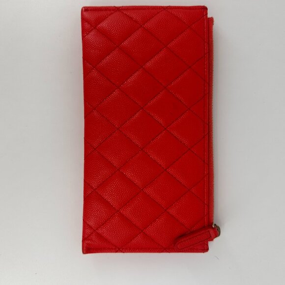 CHANEL Red Lambskin Wallet - Picture 2 of 6